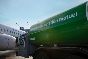 Chile y Brasil firman acuerdo para impulsar los Combustibles de Aviación Sostenibles (SAF)