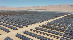 Rol de AES Andes en el desarrollo del almacenamiento energético en Chile es destacado por The New York Times