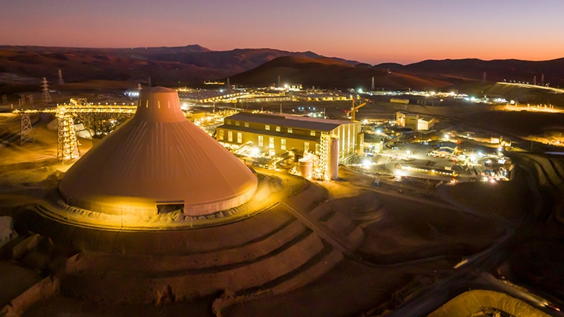 Teck Quebrada Blanca operará con energía 100% renovable suministrada por AES Andes