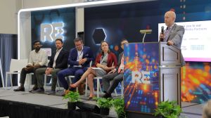 Líderes de la industria de energías limpias se reúnen en Chile para definir la hoja de ruta de la transición energética regional