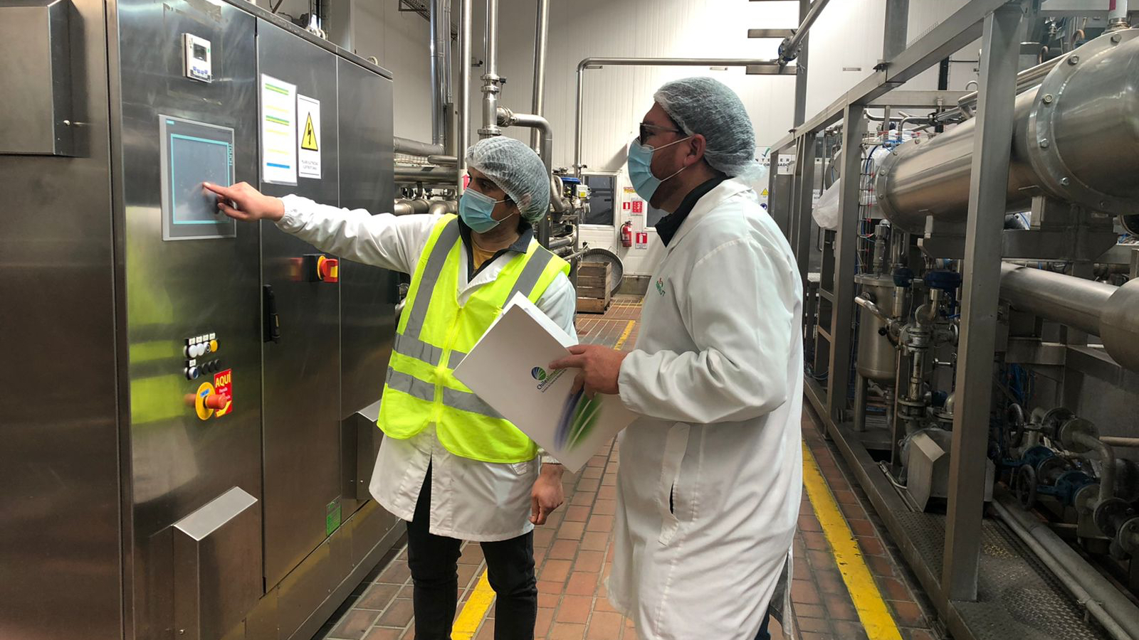 Cinco gremios industriales piden a la ministra de Energía acotar el periodo de hora punta para reducir uso de diésel