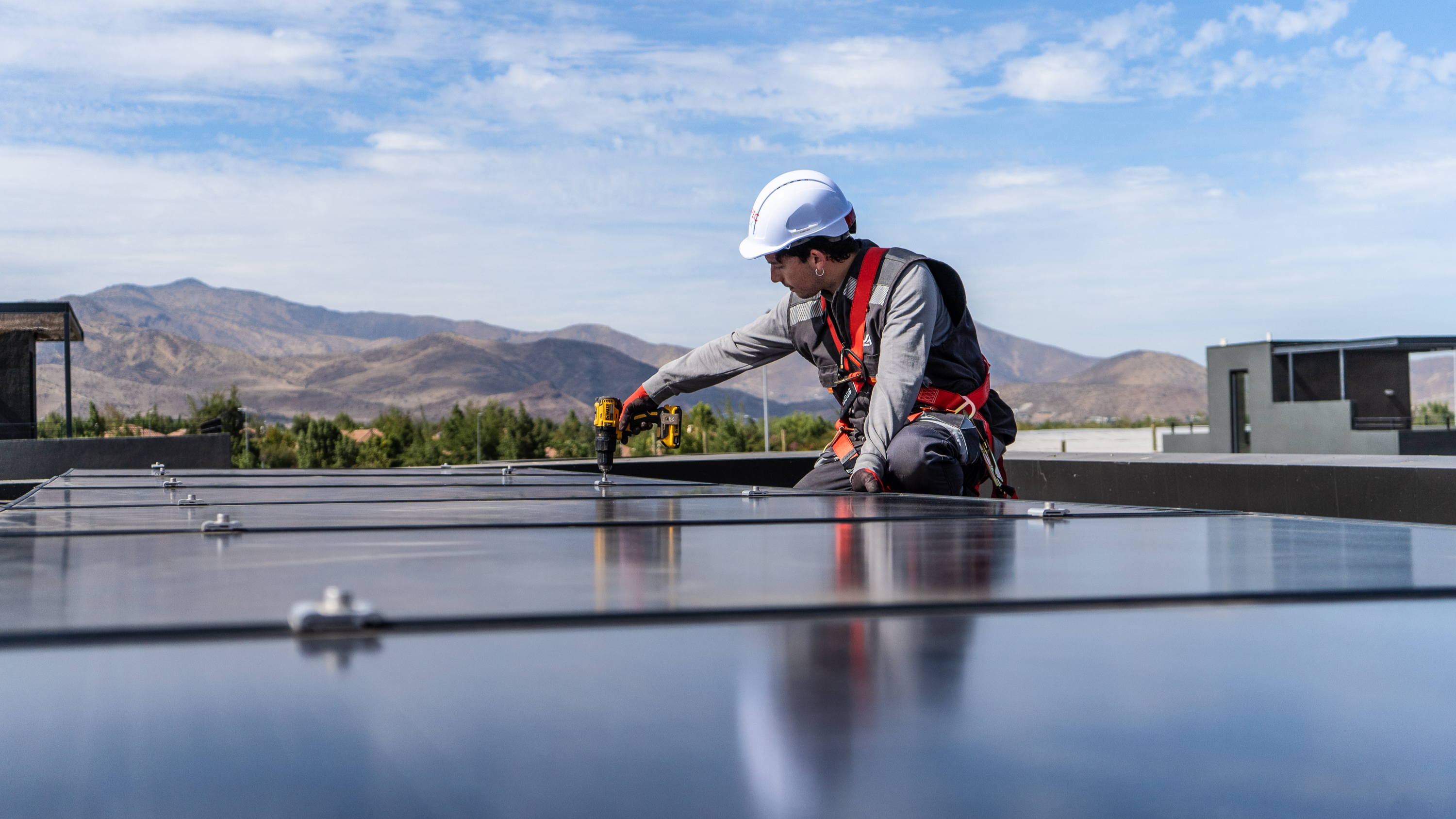 Mito o realidad: las verdades de la energía solar residencial en época de invierno