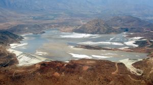 Universidad de Chile desarrolla innovador sistema para recuperar agua desde relaves mineros